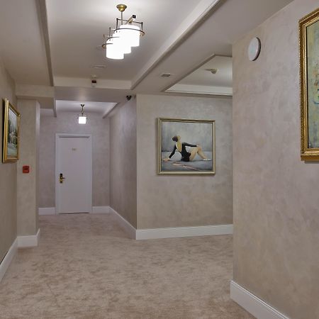 Ganjali Plaza Hotel Baku Exterior photo